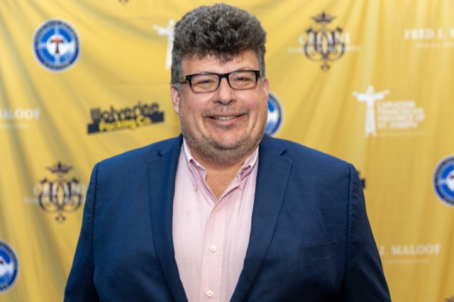 Step and repeat photo 8 of 68