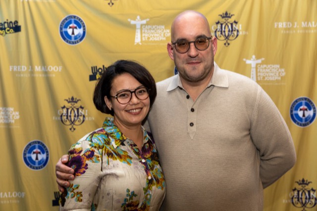 Step and repeat photo 37 of 68